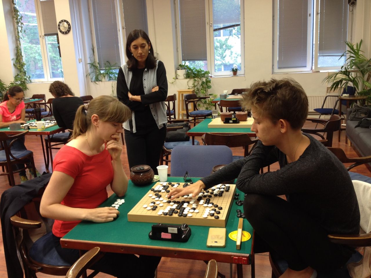Dina (left) playing Ariane (right)
